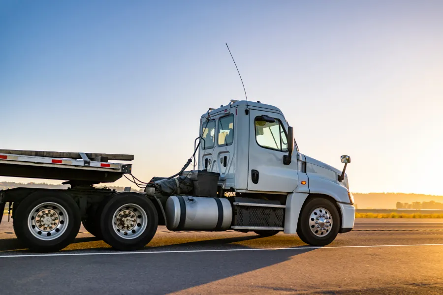 Affordable Semi Truck Parking in Markham, IL Affordable Semi Truck Parking in Markham, IL